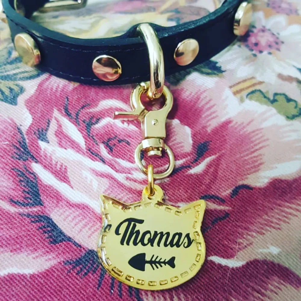 Custom pet tags